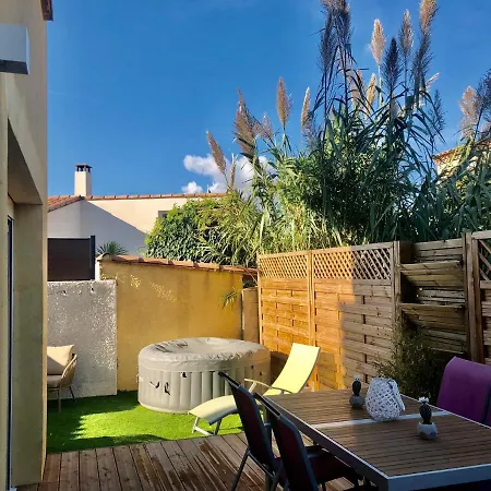 3 Pieces Avec Jacuzzi Prive Pérols